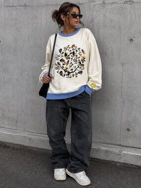 Samii Ryan Smiley Mushroom Sweatshirt Women's L BSR Streetwear Graphic‎ Cozy